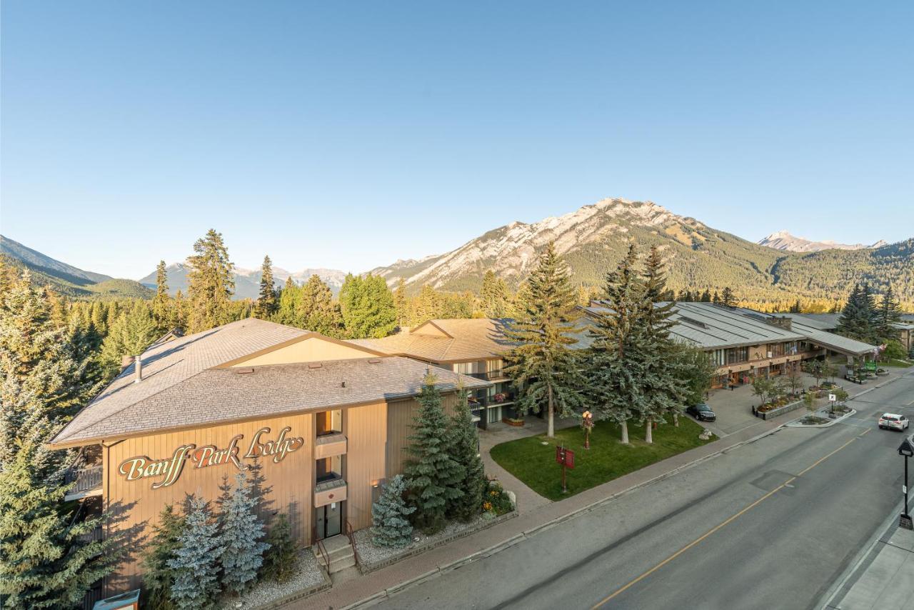 Banff Park Lodge Exterior foto